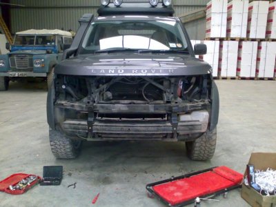 Bumper Plastic removed Crash%20Bar%20Fitted%20with%2007%20MY%20A-Bar%20Brackets%20fitted.jpg