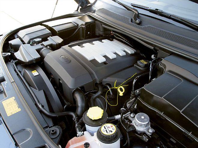 129_0502_30_z+2005_land_rover_lr3+engine2.jpg