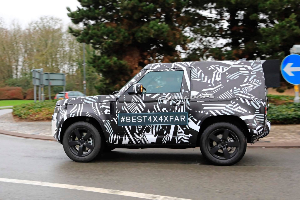 19d2de54-2020-land-rover-defender-90-spy-shots-8.jpg