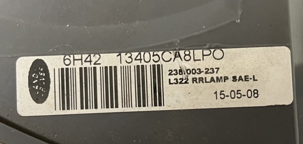2008 RR HSE Lux left tail light.jpg