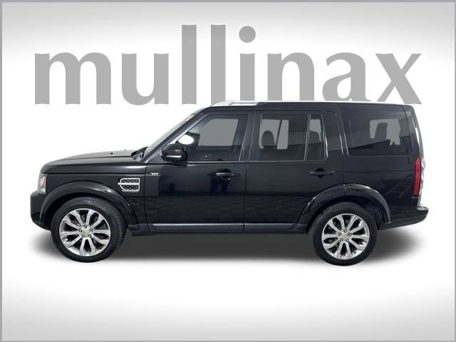 2014-land-rover-lr4-base-santorini-black-metallic-8.jpg