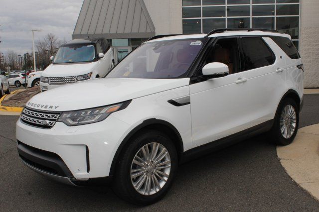2017-land_rover-discovery-1024527182.jpg