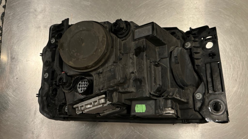 3 2014 driver's side lamp unit.jpeg