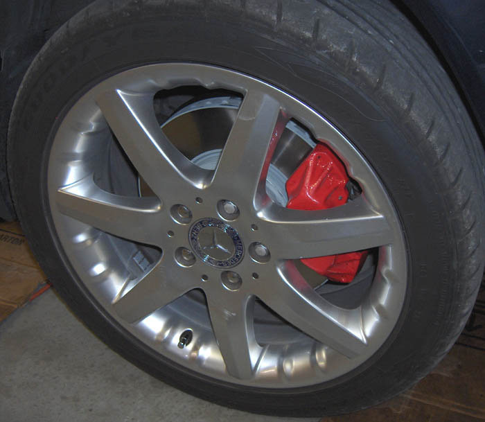 500E_calipers_painting5.jpg