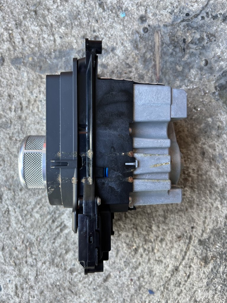 ADB5B63A-7036-4DB4-8504-3CC3F70A7F9C.jpeg