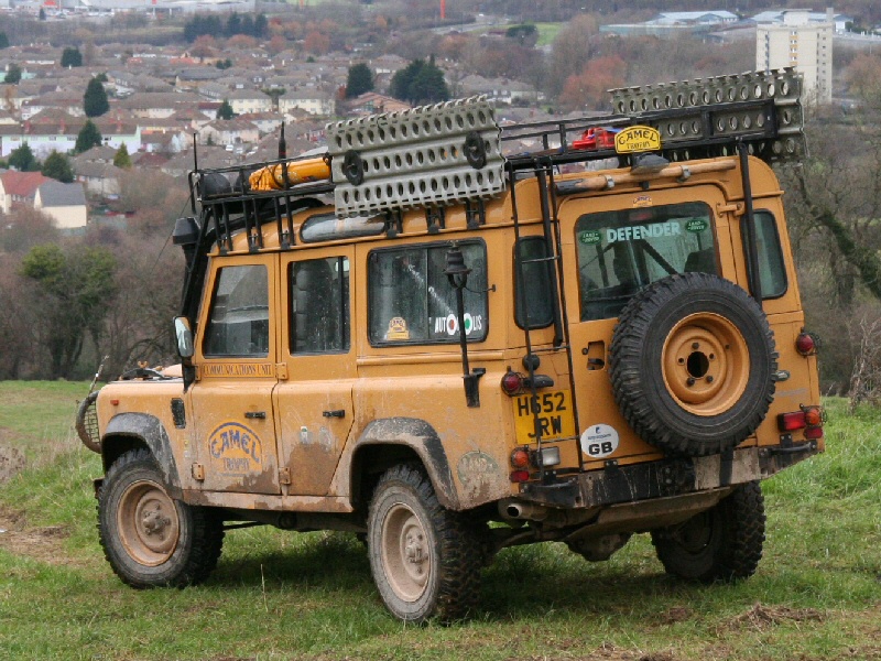 CamelLandrover11.jpg