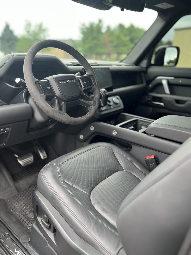 defender interior.jpg