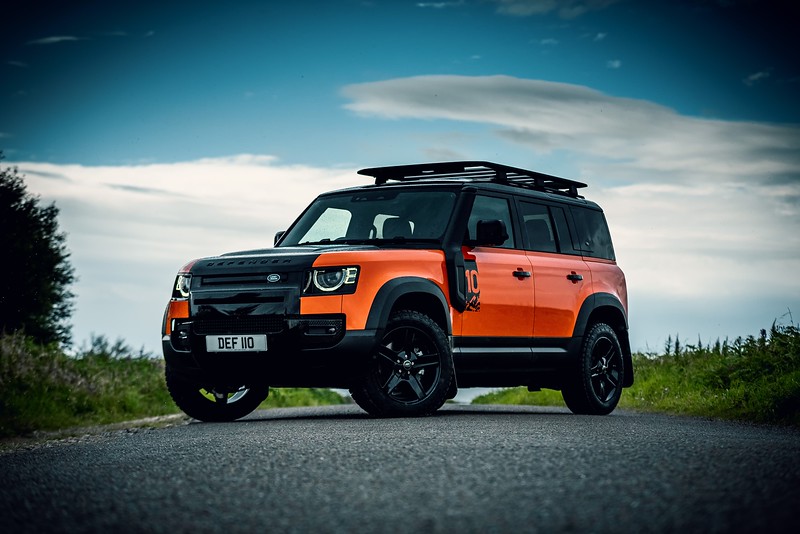 defender1-L.jpg