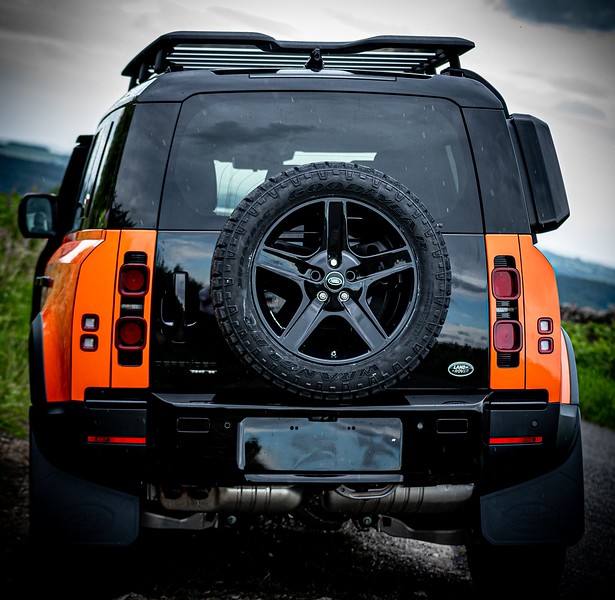 defender3-L.jpg