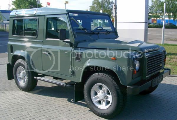 defendergreen.jpg