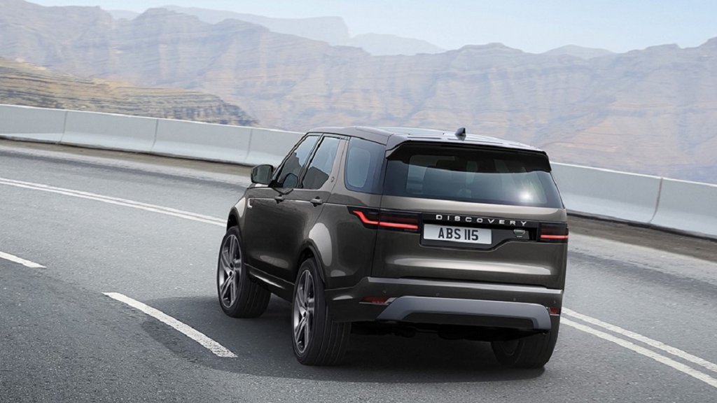 Land-Rover-Discovery-Metropolitan-Edition-Rear-3-Quarters-1.jpg