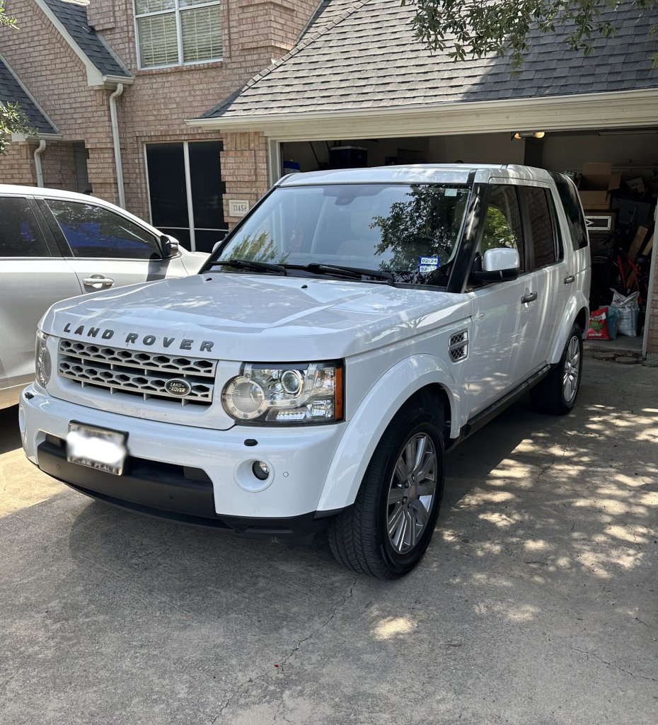 Land Rover LR4.jpg