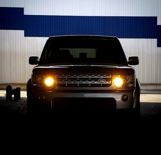 LR4-French-Spec-06.jpg