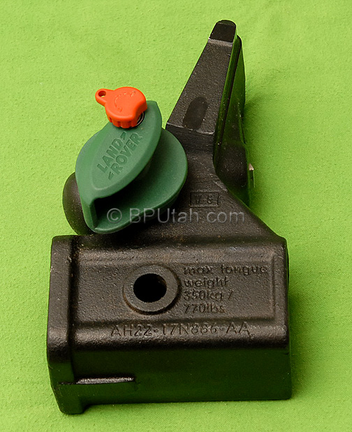 nd_Range_Rover_Sport_LR3_LR4_Tow_Hitch_Receiver_A3.jpg