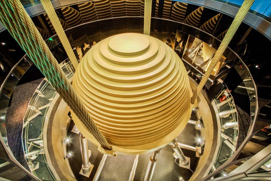 Taipei_101_Wind_Damper_Taiwan.jpg