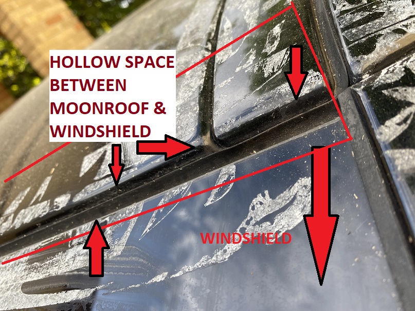 Windshield missing rubber.jpg