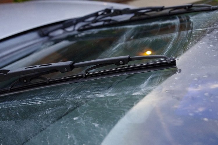 winter-windshield-wipers.jpg
