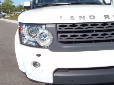 LR4 Grill Close Up.jpg