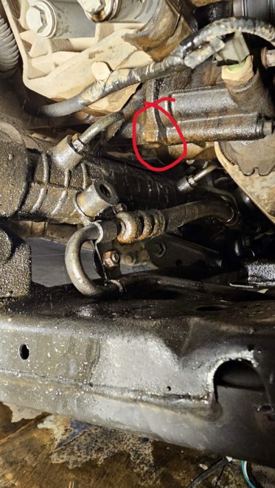 lr3 leak.jpg