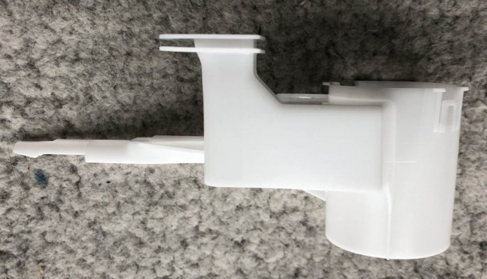 bracket_LR113338_3.jpg