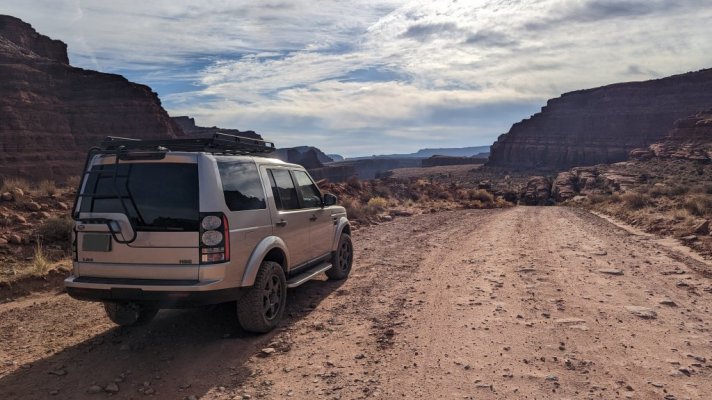 2016 LR4 HSE4.jpg