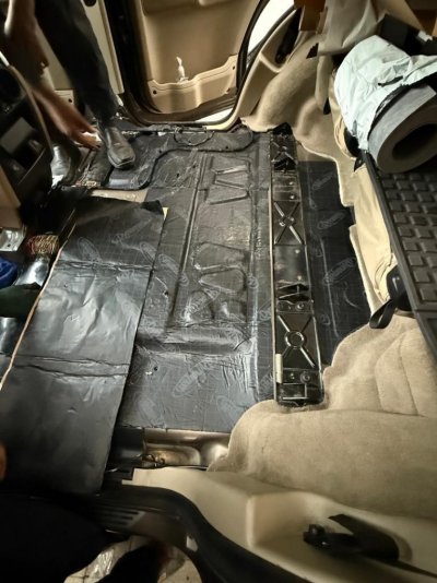 LR4 Flooring Rear Dynamat.jpg
