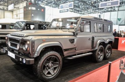 kahn-flying-huntsman-11.jpg
